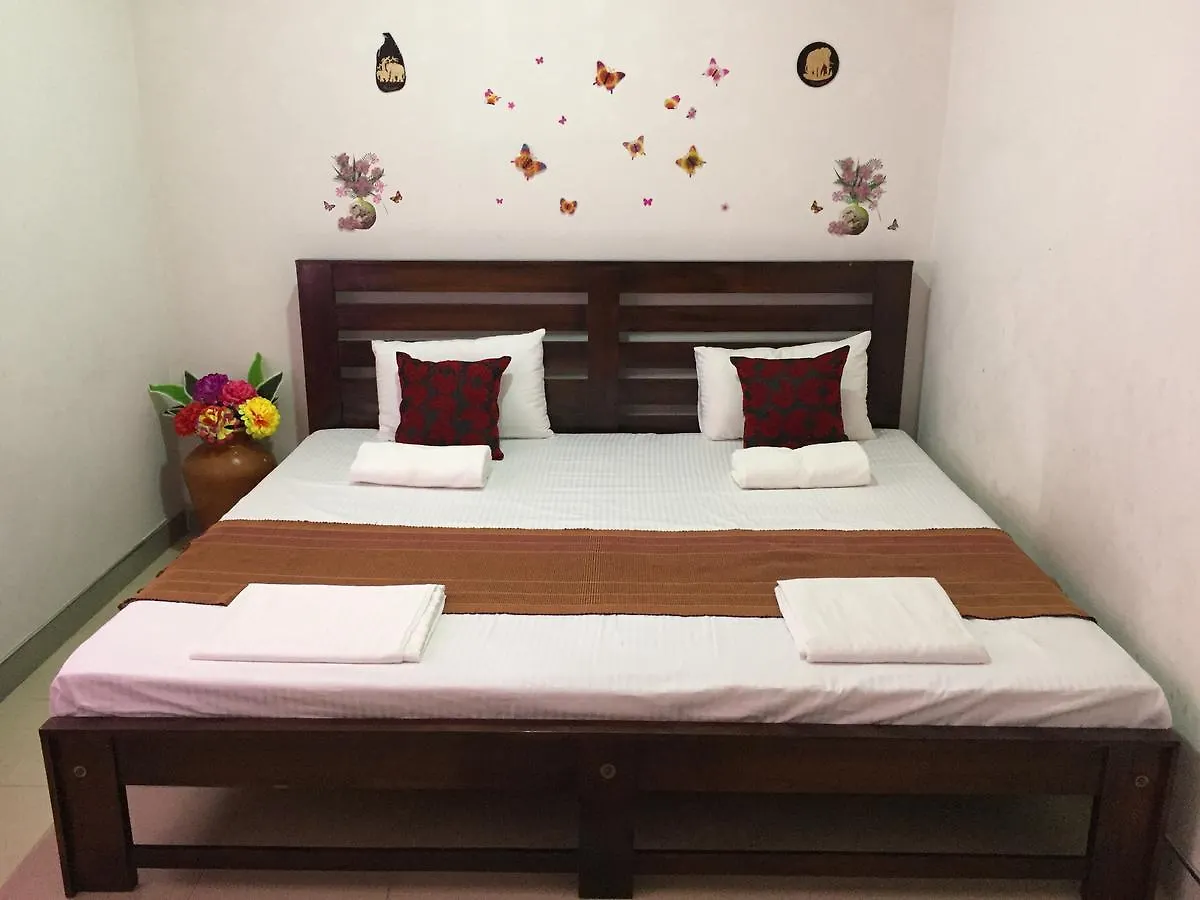 Gamage Friendly Home Kandy 3*,