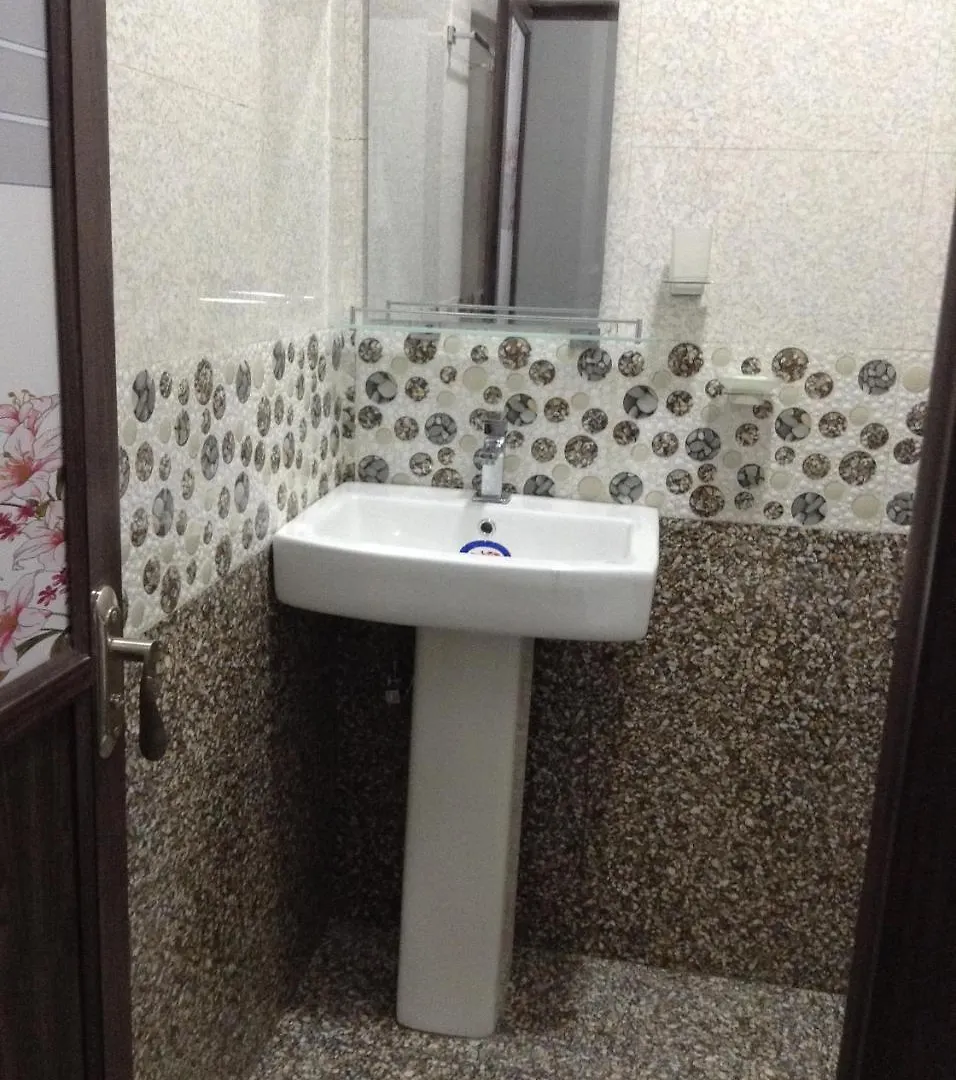 Gamage Friendly Home Kandy Bed & Breakfast